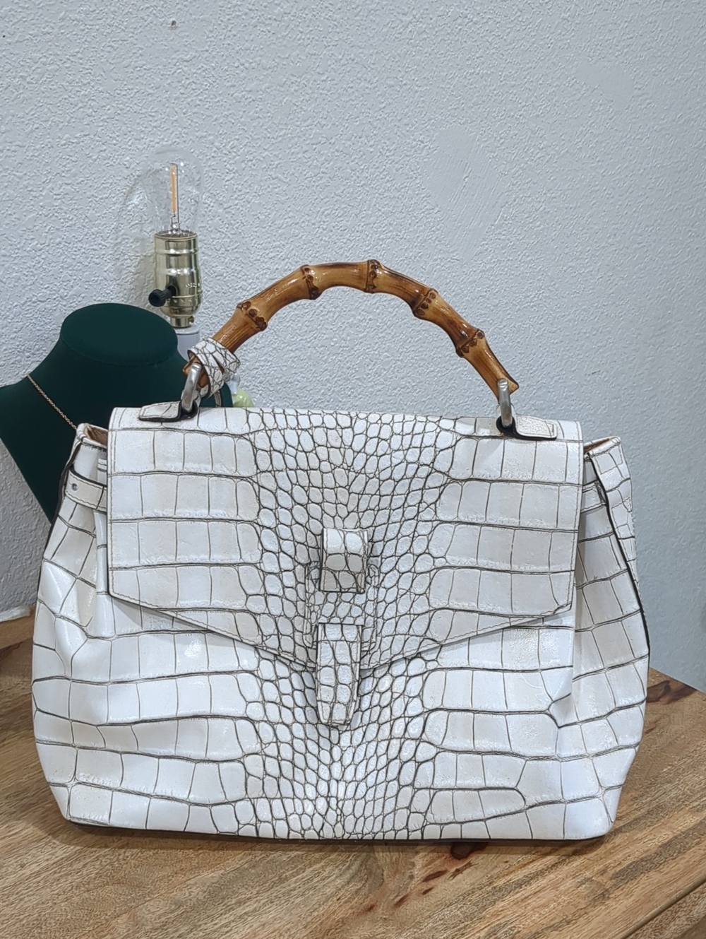 CLAUDIA FIRENZE White Croc-Embossed Genuine Leaather Bag